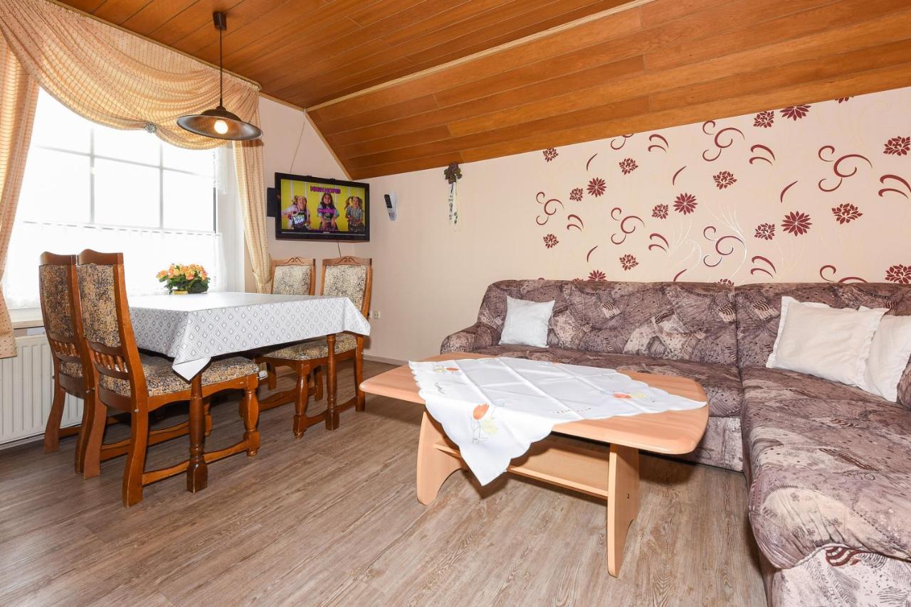 Ferienwohnungen Im Landhaus Oldenhof Stedesdorf エクステリア 写真